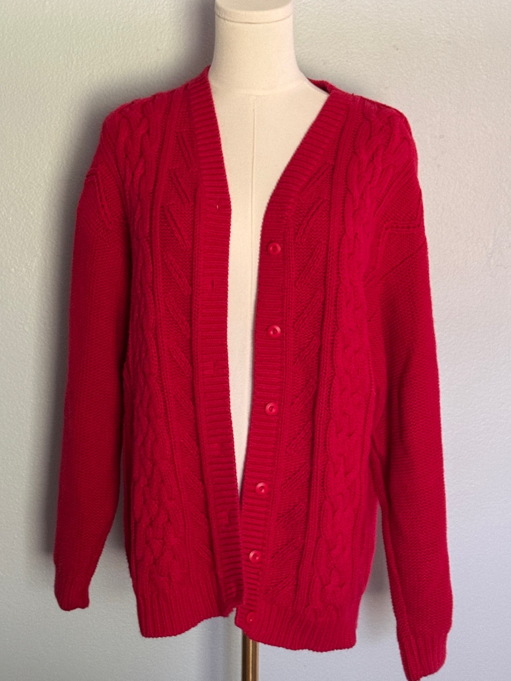 Vintage Classic chunky Cable Knit Button-Front Sweater Cardigan Red medium